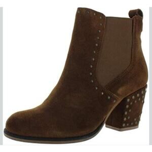 Crevo Women's Fashion Boot Size 7